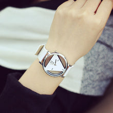 Wrist Watches For Women Fashion Unique Hollowed-Out Triangular Dial Leather Alloy Quartz Watch Ladies Watch Relojes De Mujer